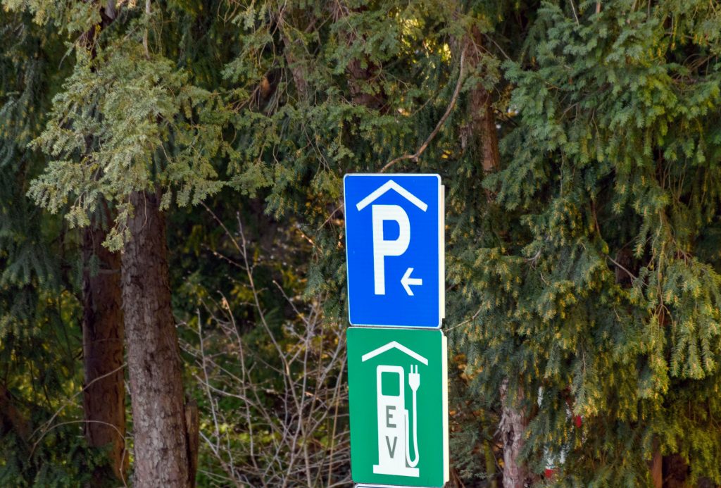 electric vehicle parking only sign